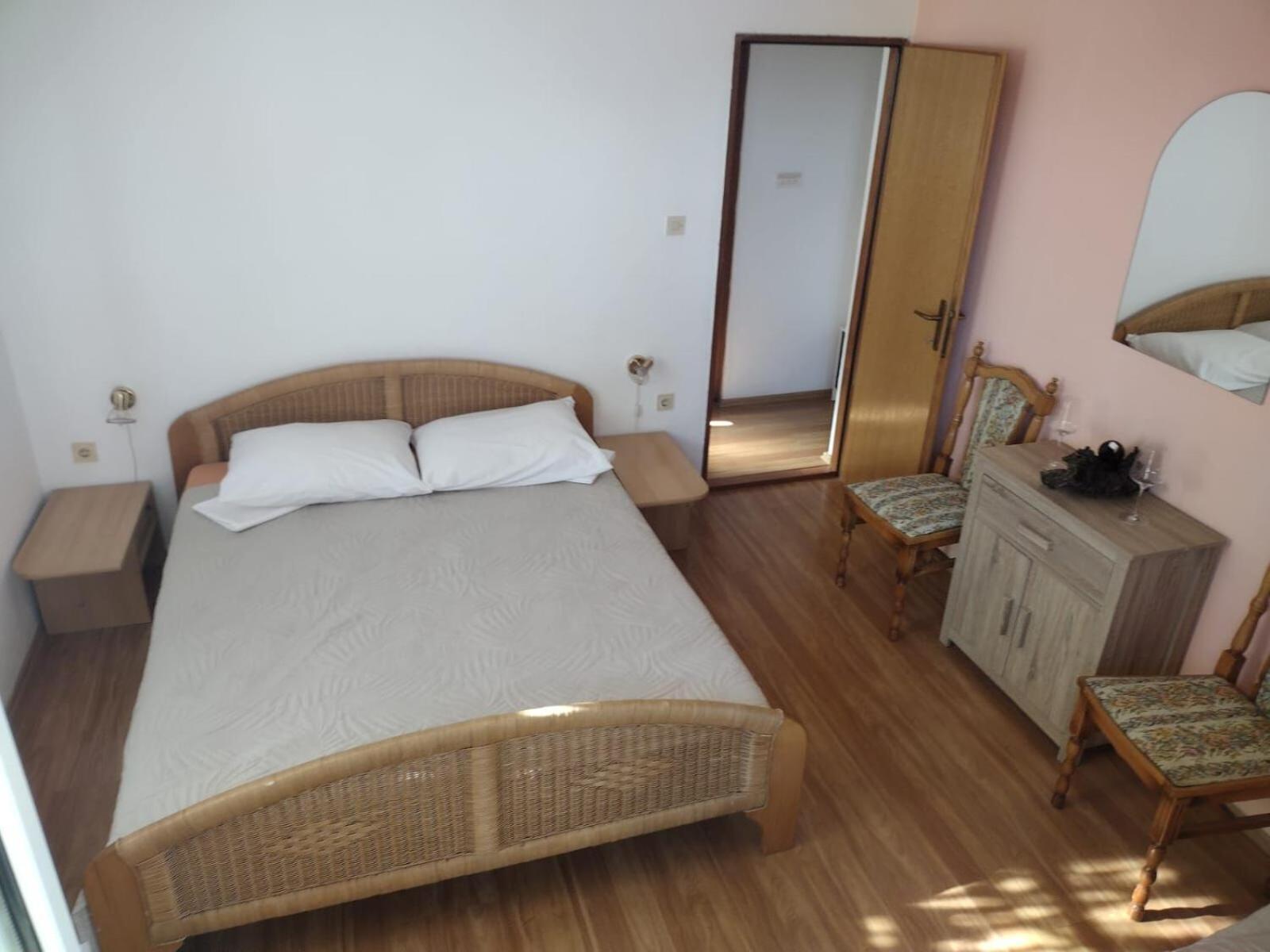 Apartment Franjo Kaštela Екстериор снимка